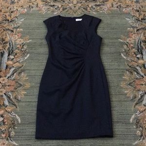 Beautiful Calvin Klein formal sleeveless dress.